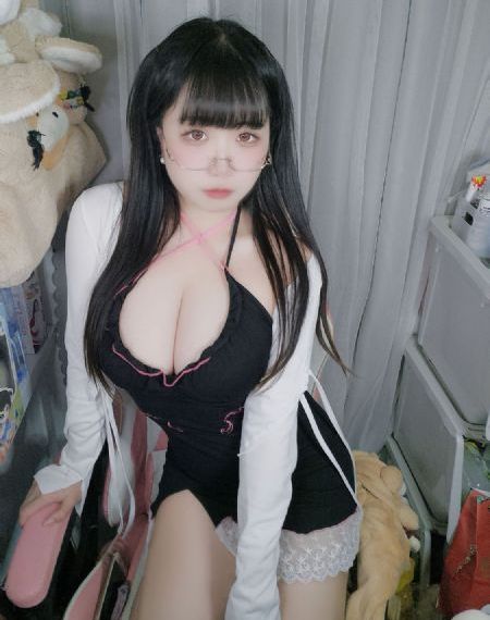 欧美人眼中的亚洲帅哥_蓝光全集在线观看