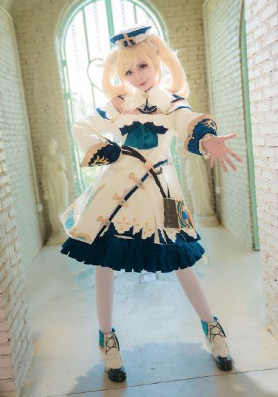 2018日韩服装搭配_剧情片电影完整版在线观看