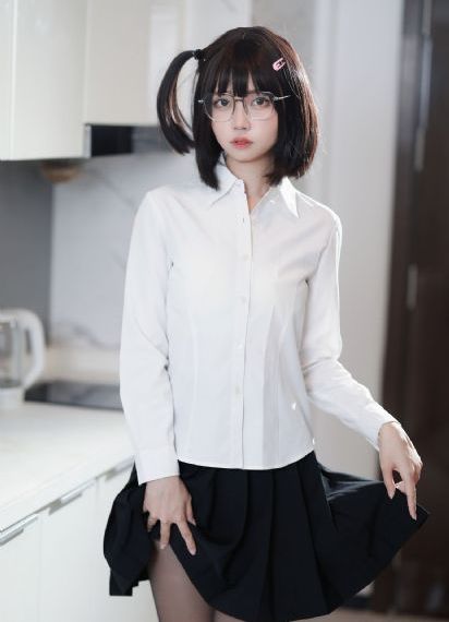 国产水蜜桃桃子约1kg_超清完整版观看