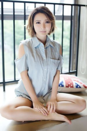 亚洲成av人无吗_720高清完整版播放