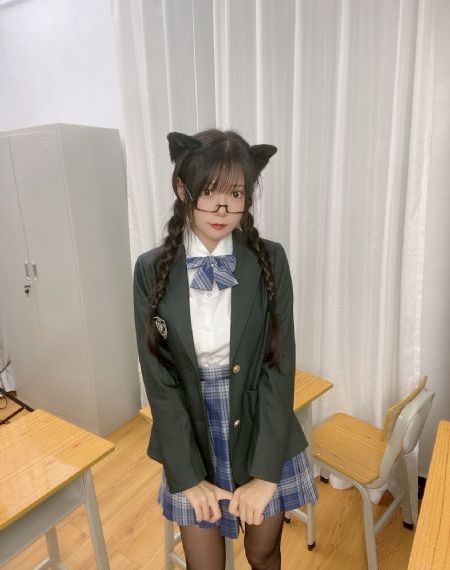 日韩美女粉嫩_BD韩语天堂在线