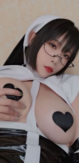 欧美比基尼诱惑图片_蓝光电视剧在线观看