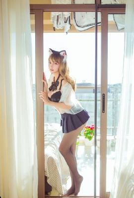 亚洲制服师生中文字幕_720超清免费观看